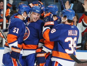 Islanders and Hurricanes Look to Put Last Year in the Rear-View Mirror Tonight